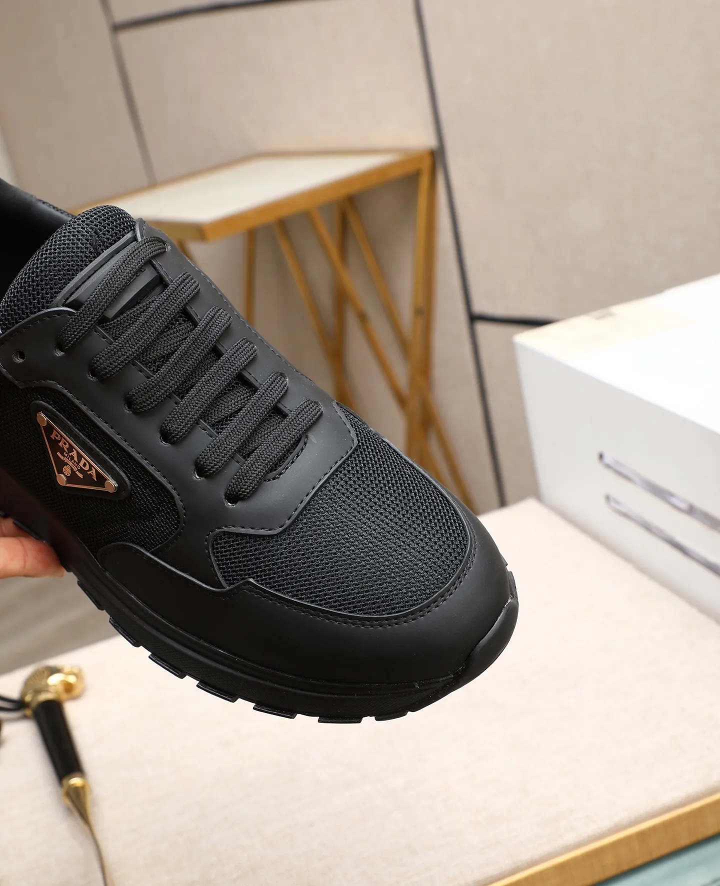 Men's shoes 💰540 🌹🌹[PRADA—Prada] latest model 🙈original replica! 👟👟👟Available here. The workmanship is top-notch. The upper is made from Italy. 🇮🇹Imported first-layer cowhide. ❗️Breathable cowhide lining@Suitable for travel. The original version has an enlarged engraved sole, making it suitable for all kinds of travels, showing low-key luxury. Let quality speak for itself. Color: Size: 38-44